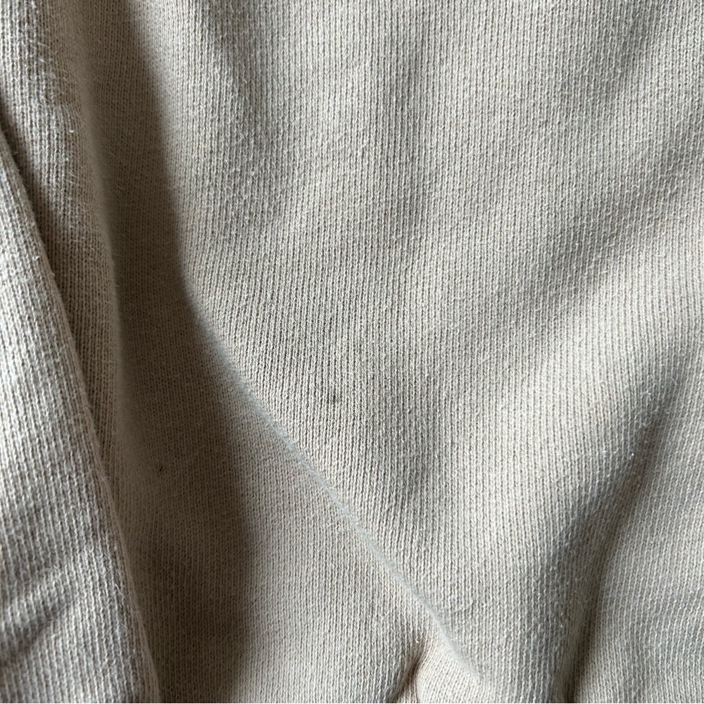H&M Basic Crewneck - Picture 6 of 6